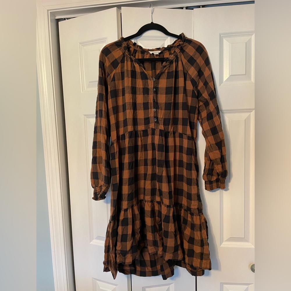 beachlunchlounge Black and Orange Plaid Long Sleeve Dress